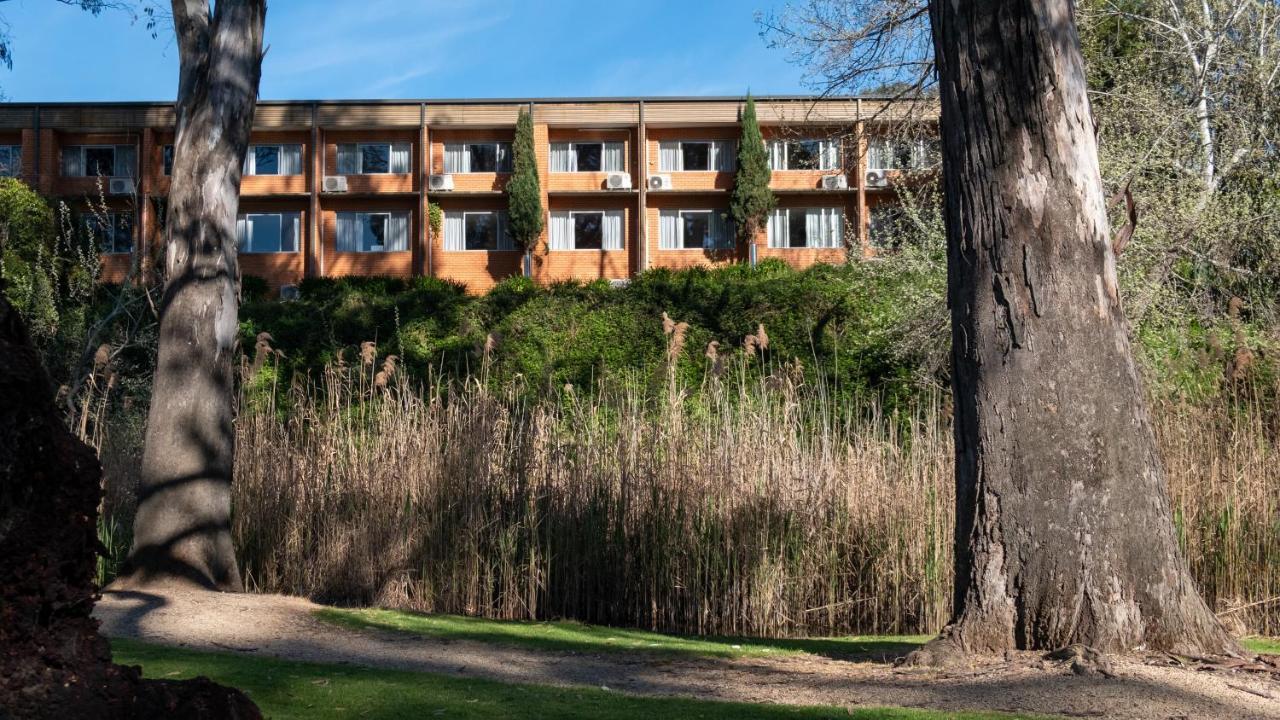 Parkview Motor Inn And Apartments Вангаратта Екстер'єр фото